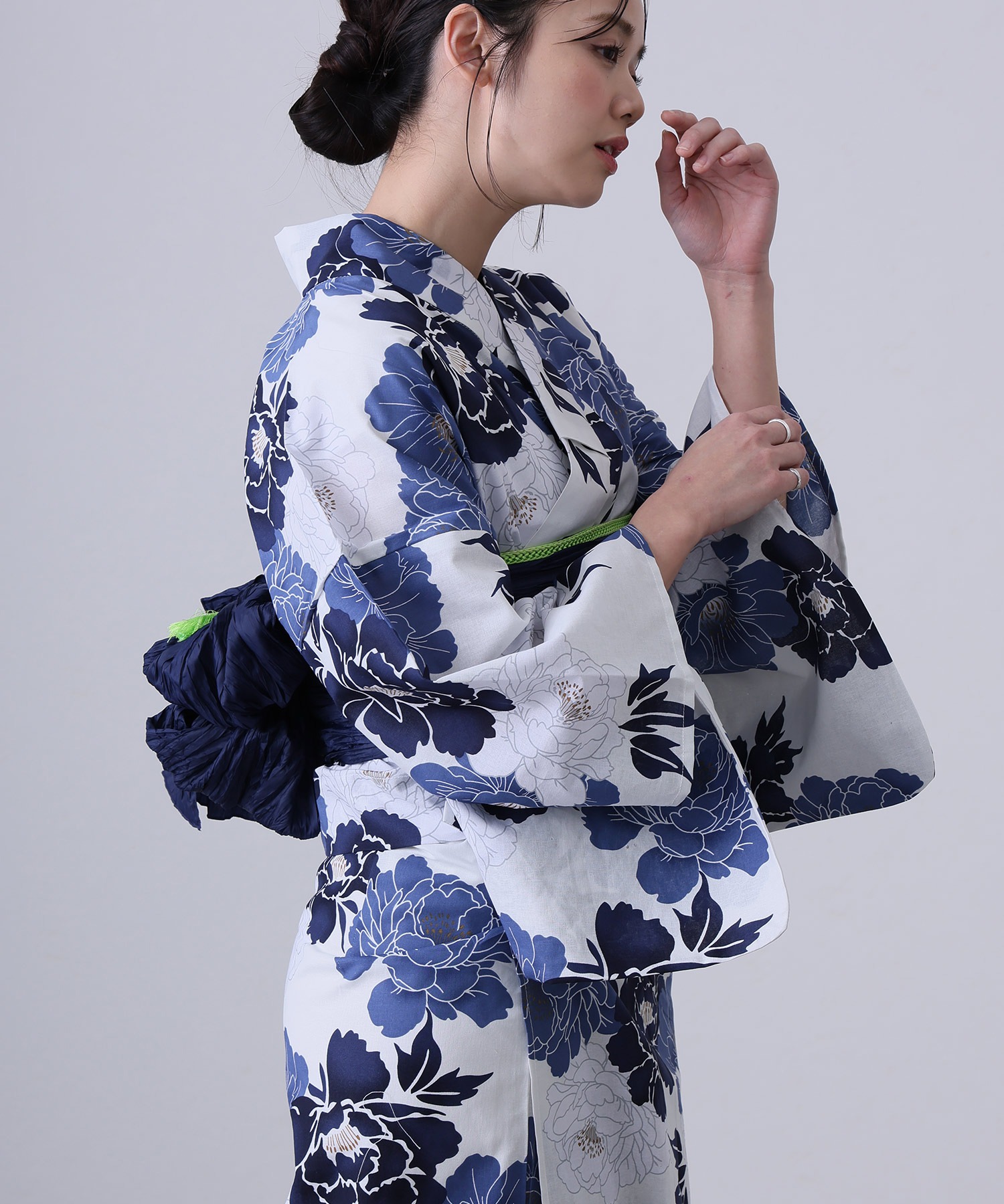 Ethnic Clothing & Online Fashion Store Khaadi Us - Traditional Yukata Kimono Cotton Linen Material