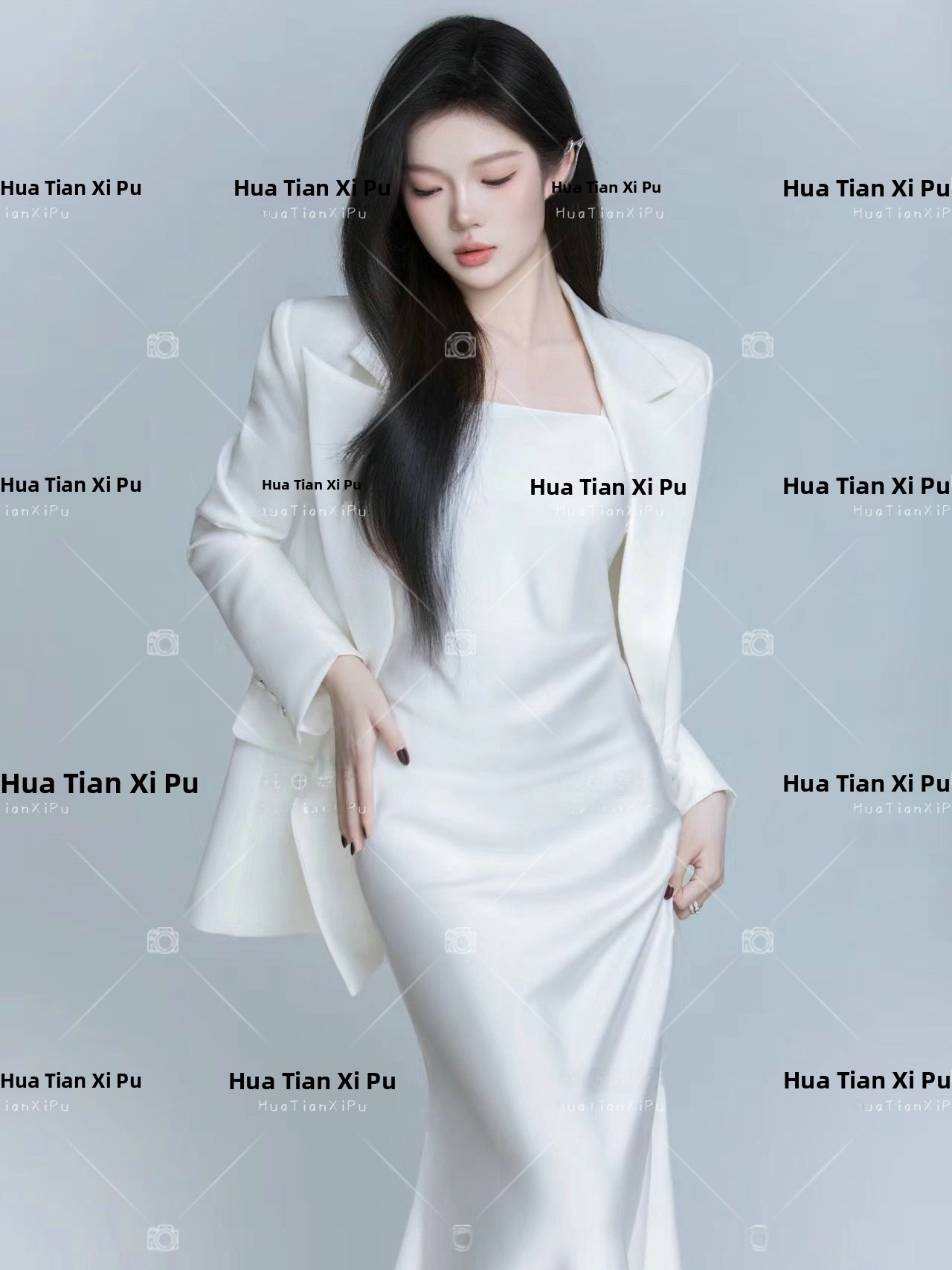 24 Studio New White Suit Theme - Ethnic Fashion Magazine ulasan dan harga