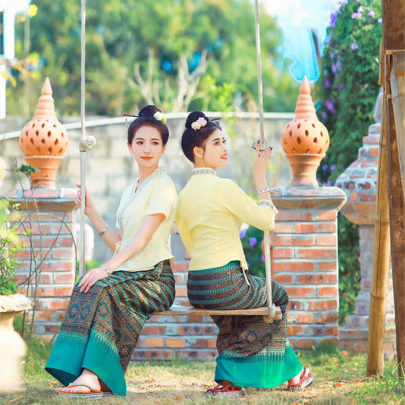 Light Yellow Thai Dai Clothing - Thai Silk Blouse ulasan dan harga